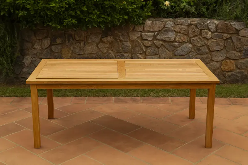 Gartentisch aus Teakholz Bakambu