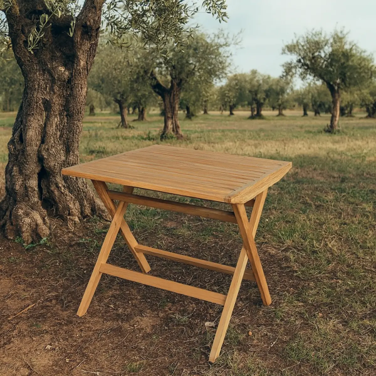 Klappbarer Teakholz Tisch Zeta