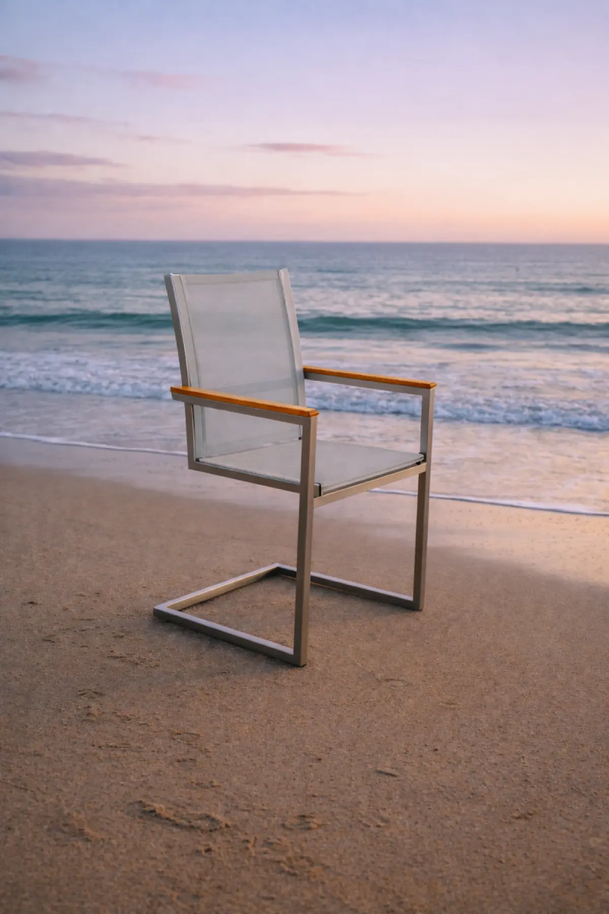 Schwing-Stapelstuhl Noah Grau