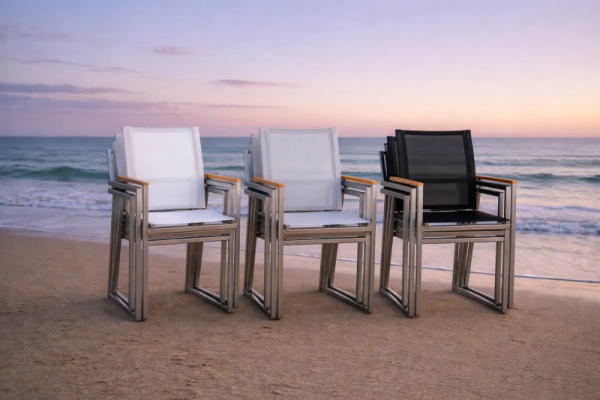 Schwing-Stapelstuhl Noah Schwarz