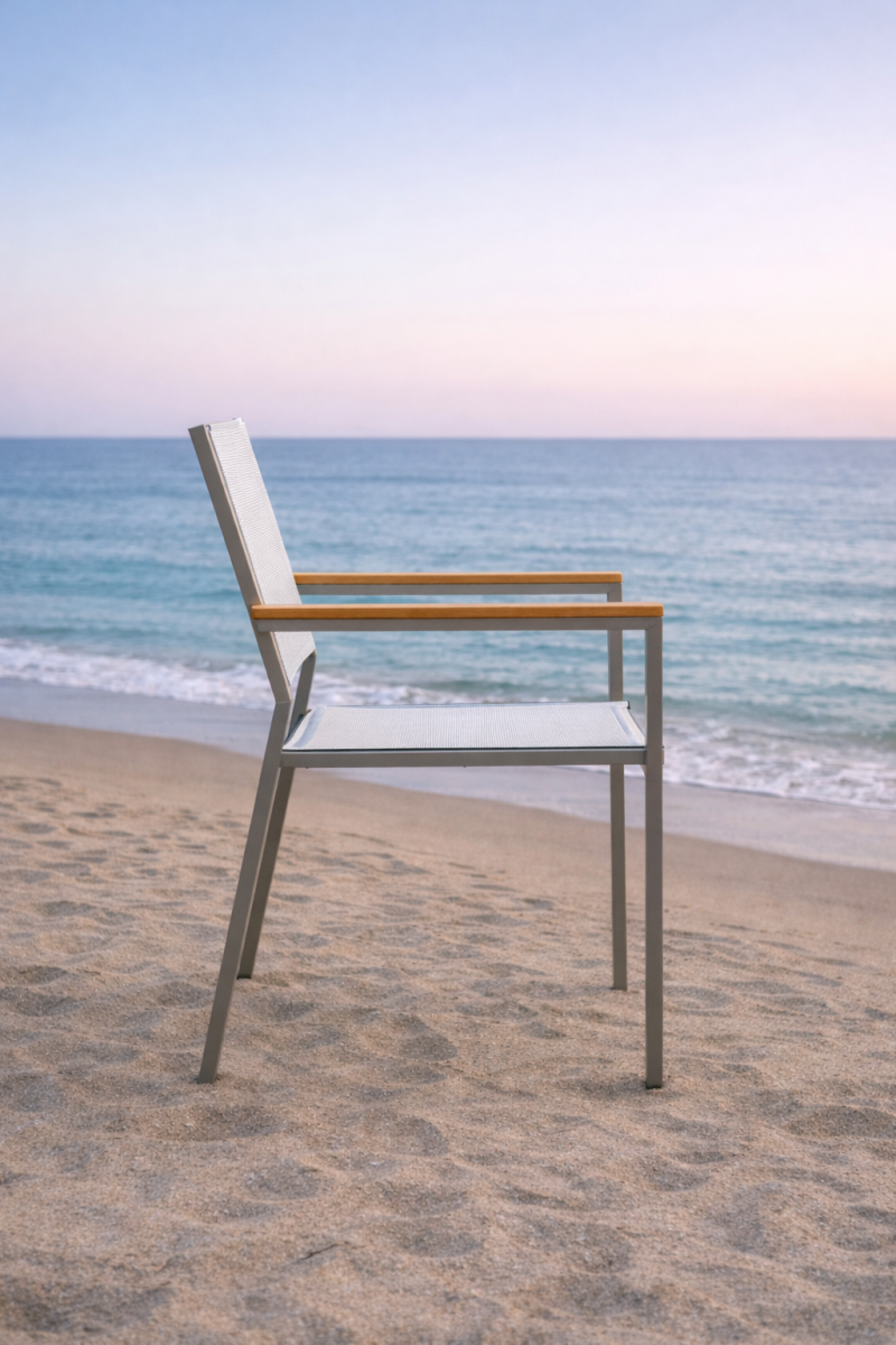 Stapelstuhl Noah Grau