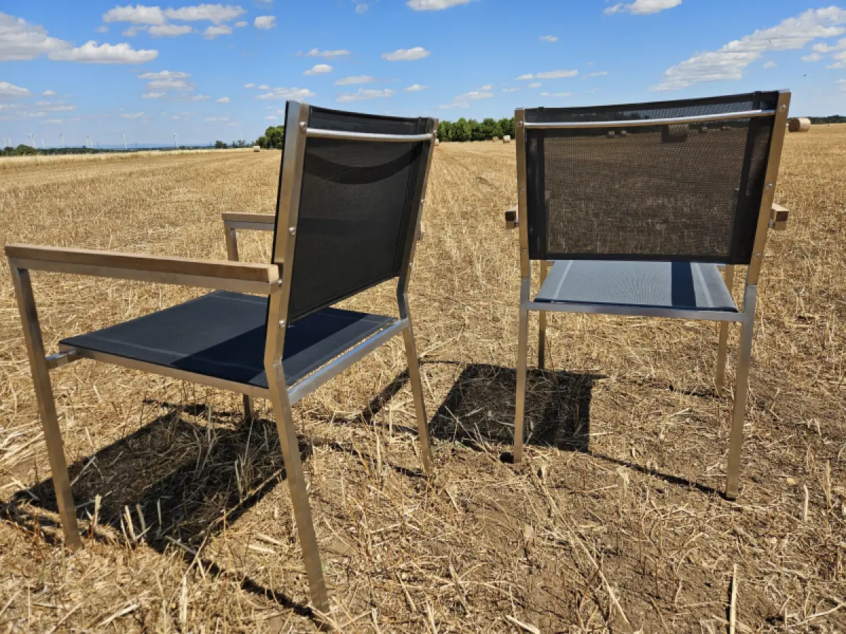 Stapelstuhl Noah Schwarz