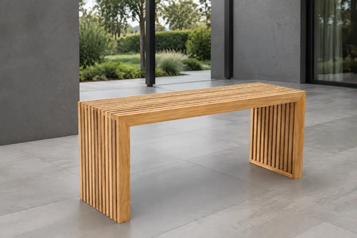 Teak Bank Verona