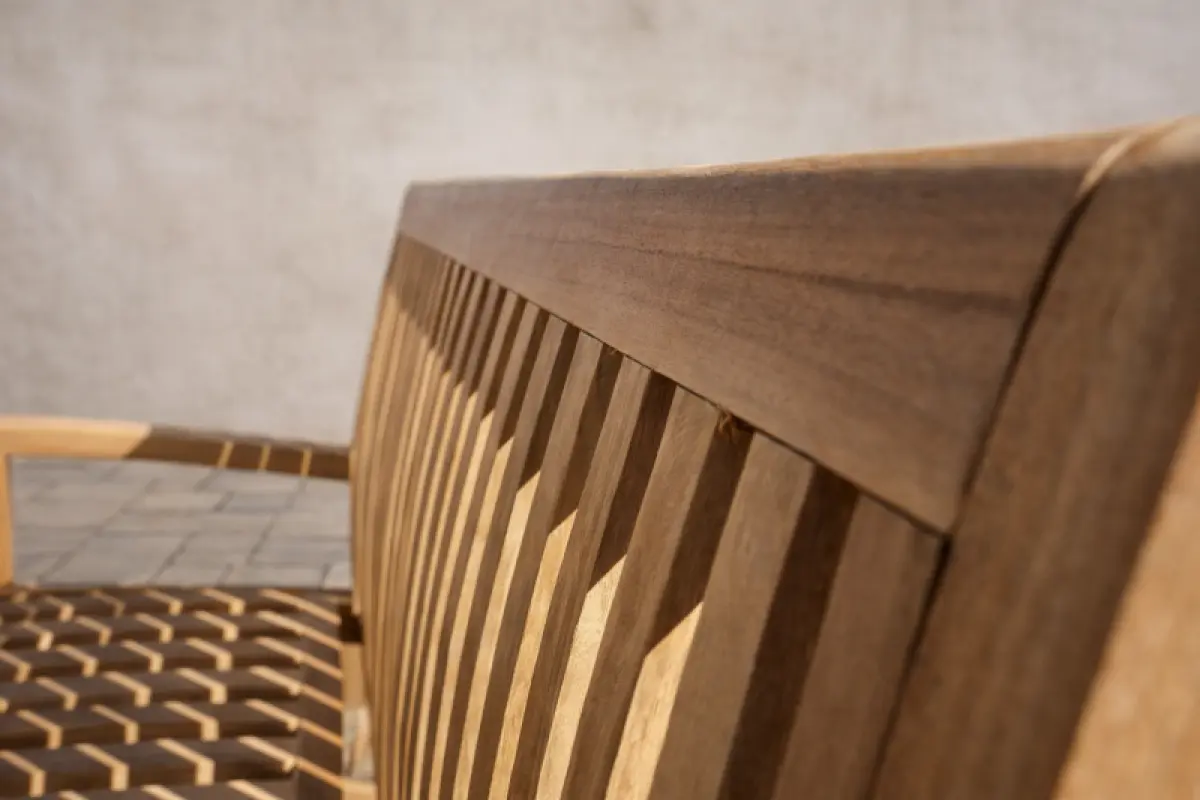 Teakholz Gartenbank Hawaii mit Armlehnen