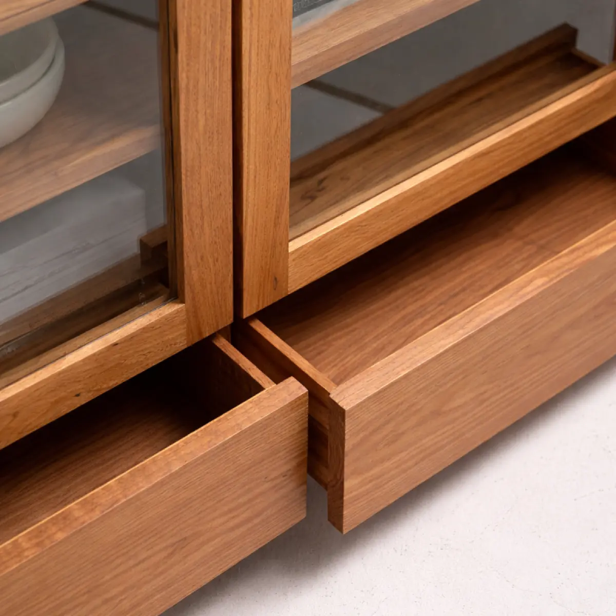 Vitrinen Schrank Kemo Teak