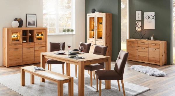 Zeitloses Design: Massivholzmöbel für modernes und klassisches Wohnen